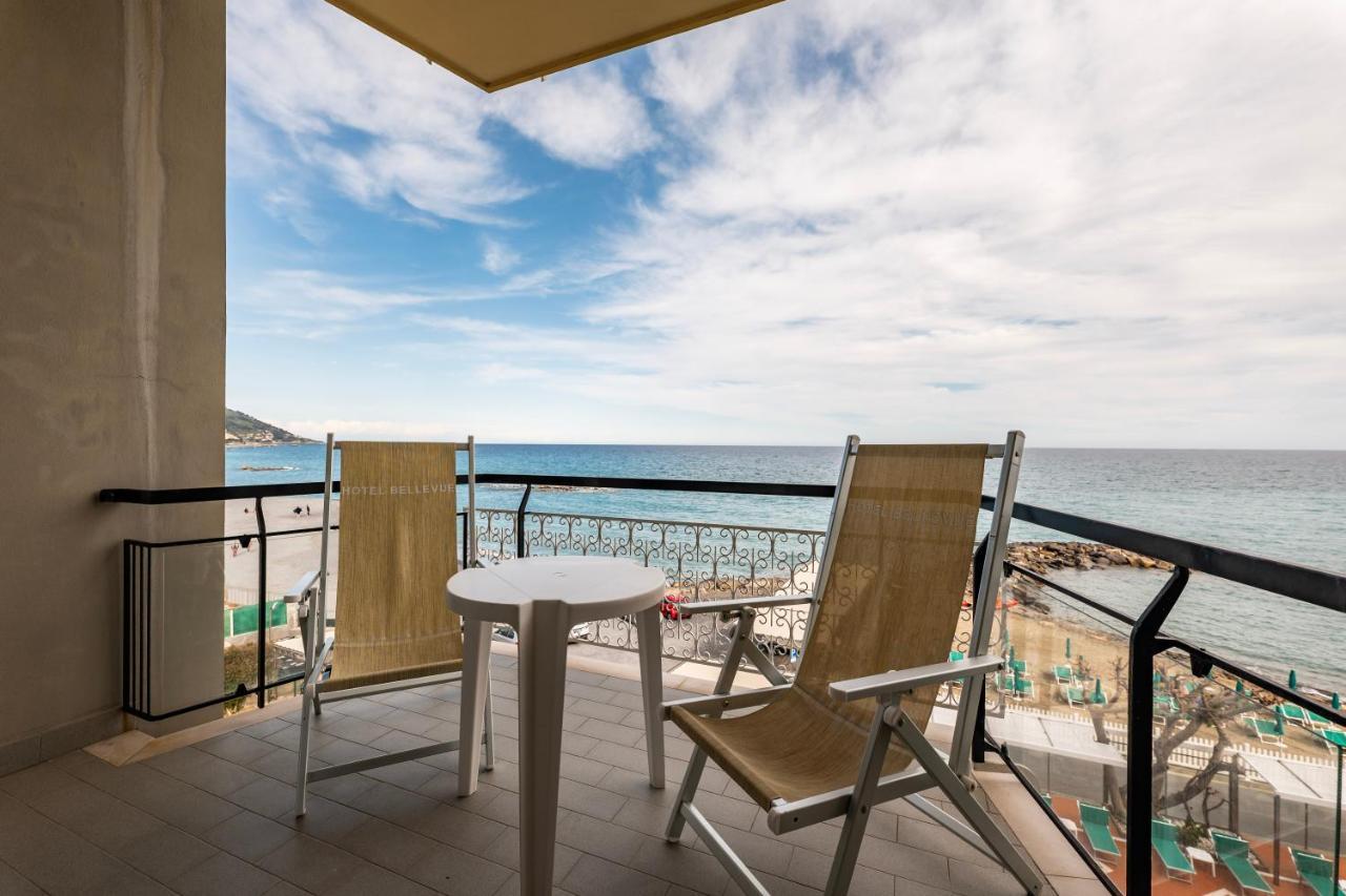 Hotel Bellevue Et Mediterranee 디아노마리나 외부 사진