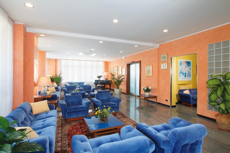 Hotel Bellevue Et Mediterranee 디아노마리나 외부 사진